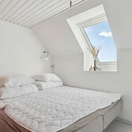 Cozy Summer House With Nature In The Backyard 度假居 Oslos